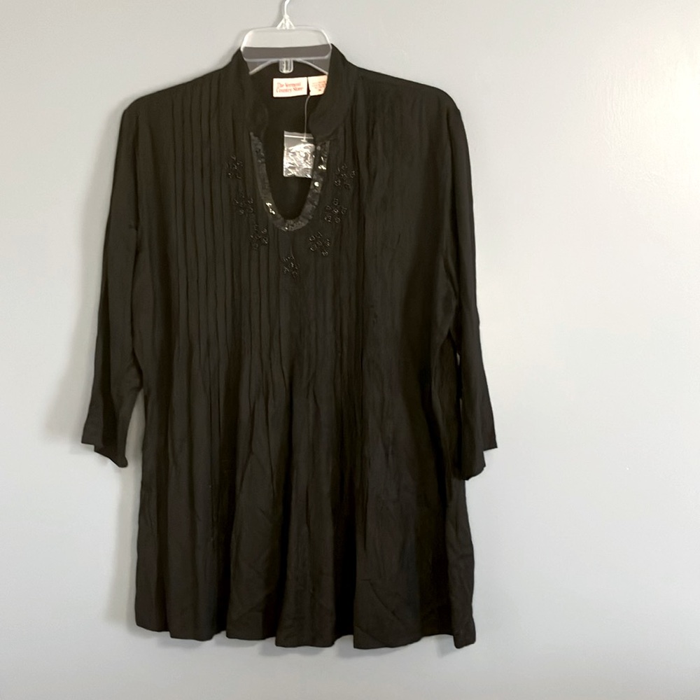 THE VERMONT COUNTRY STORE BLACK EMBELISHEDS BLOUSE SIZE M